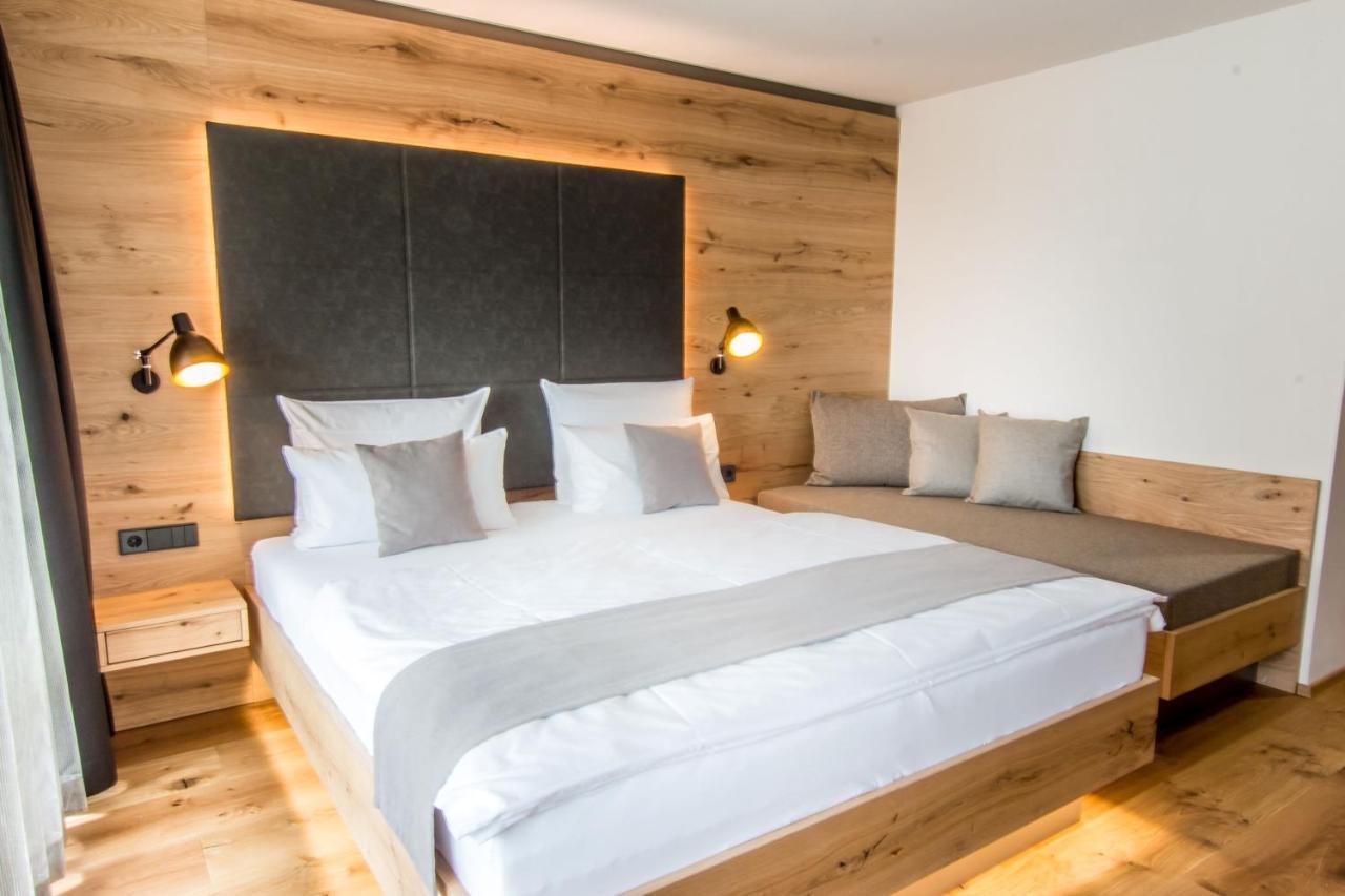 Wirthshof Hotel & Chalets Markdorf Bagian luar foto
