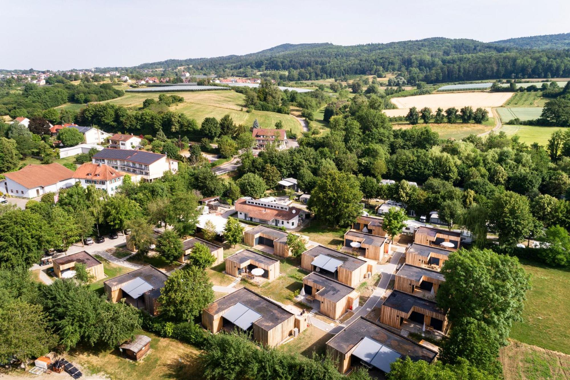 Wirthshof Hotel & Chalets Markdorf Bagian luar foto