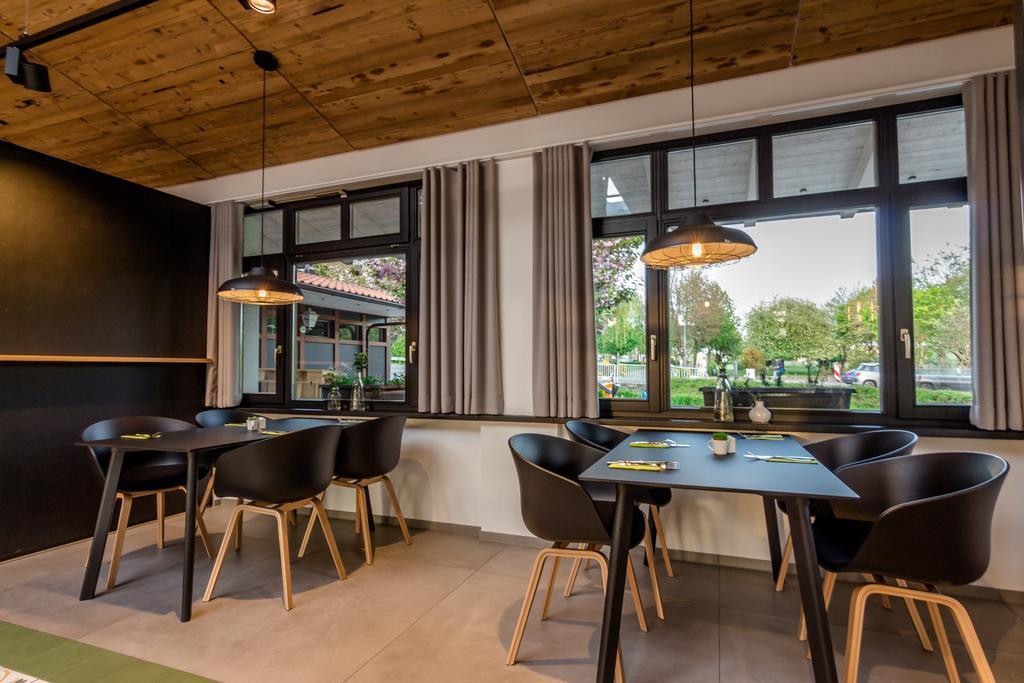 Wirthshof Hotel & Chalets Markdorf Bagian luar foto